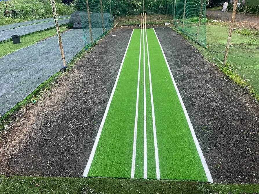 Second turf lane with long run-up